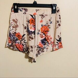 illa illa Floral Lined Shorts